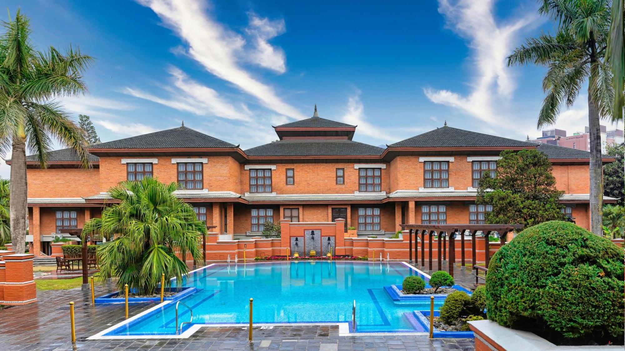 Hotel The Soaltee Kathmandu Exterior foto
